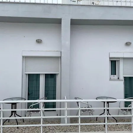 Lefteris Apartament *